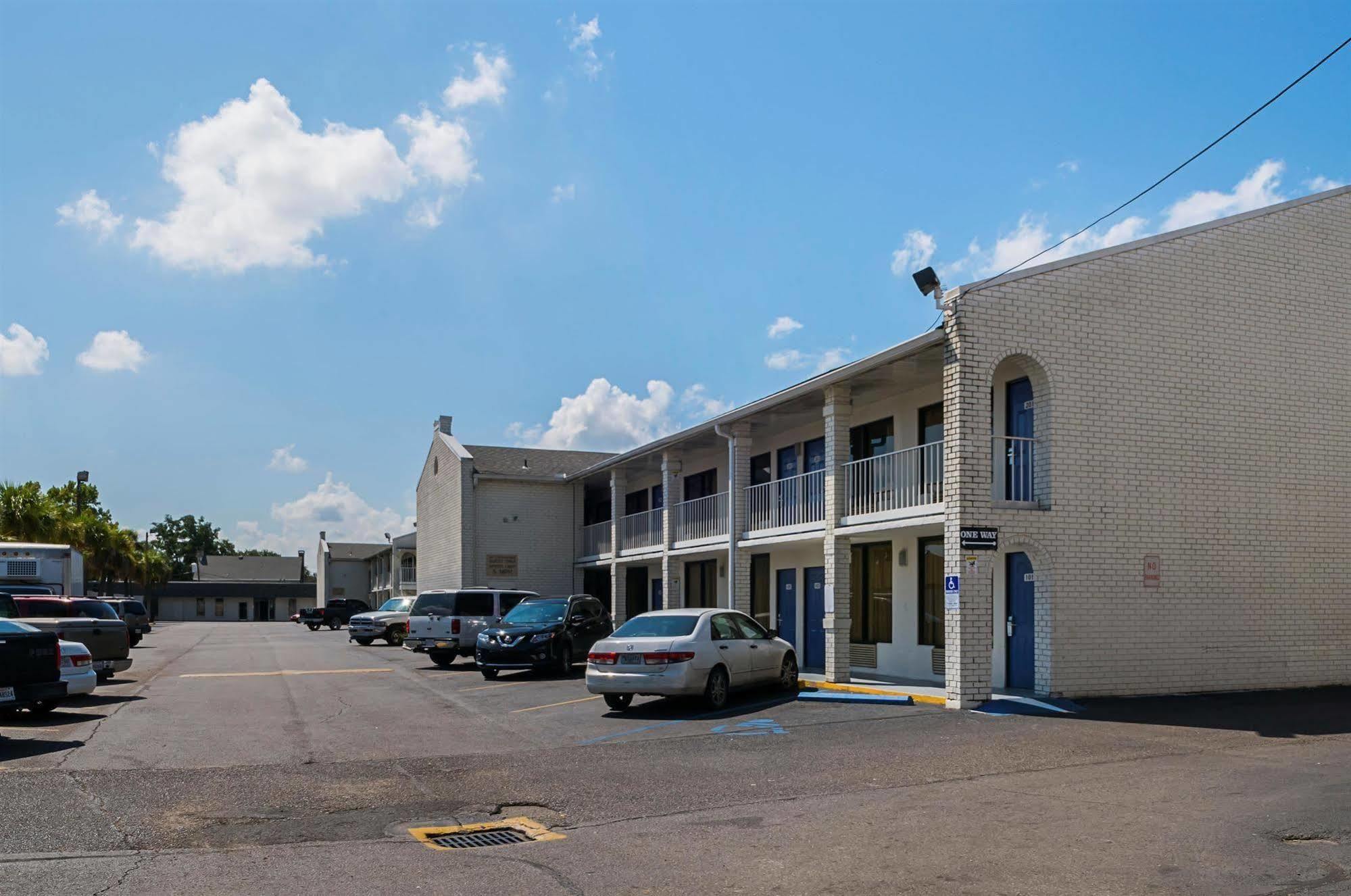 Red Roof Inn New Orleans - Westbank Harvey Εξωτερικό φωτογραφία