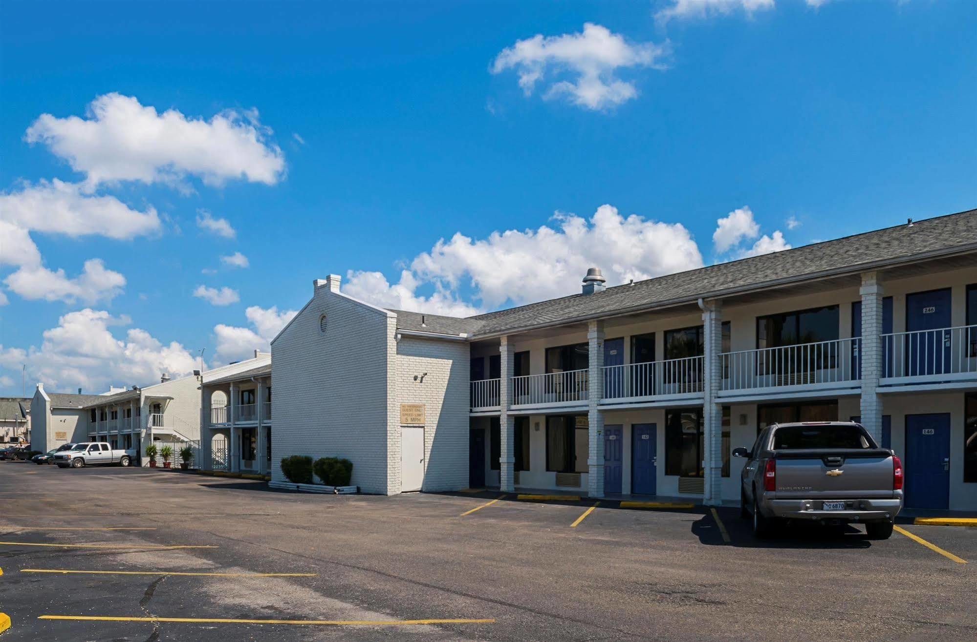 Red Roof Inn New Orleans - Westbank Harvey Εξωτερικό φωτογραφία